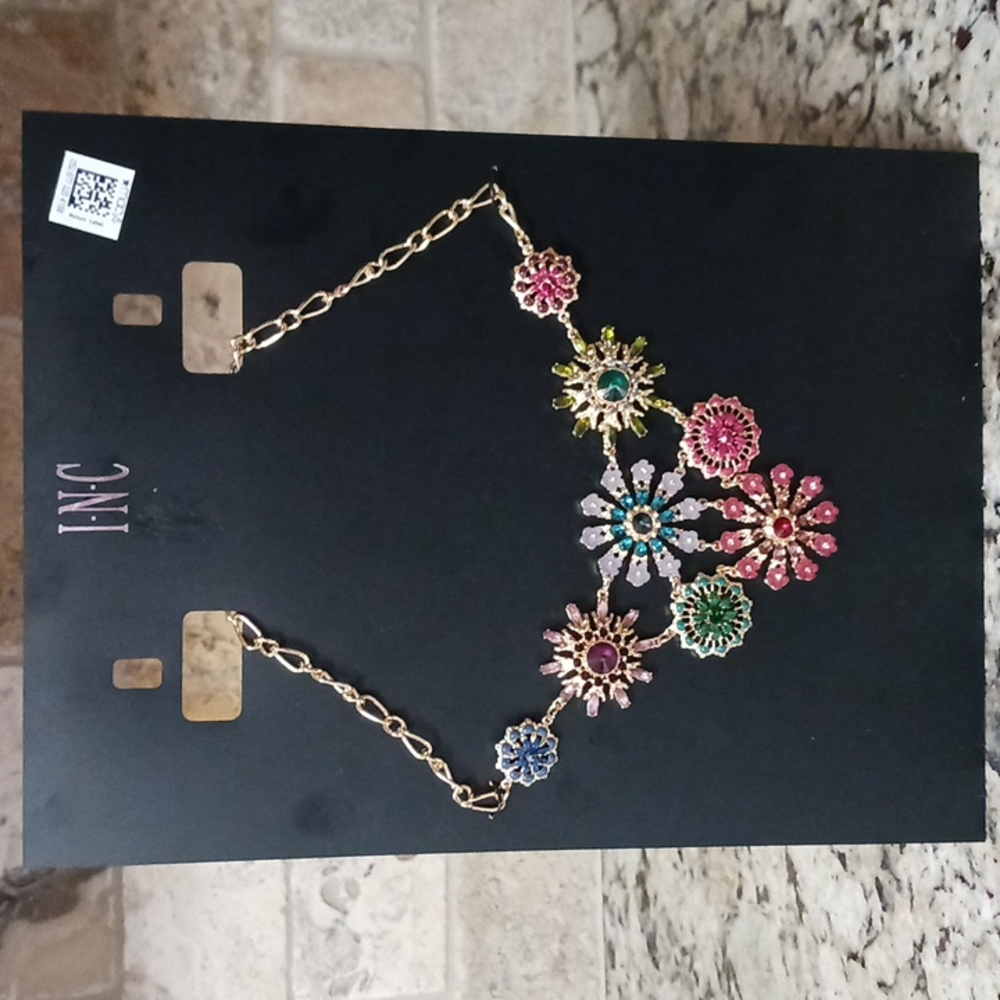 Multicolor Flower Statement Necklace - Picture 3 of 4